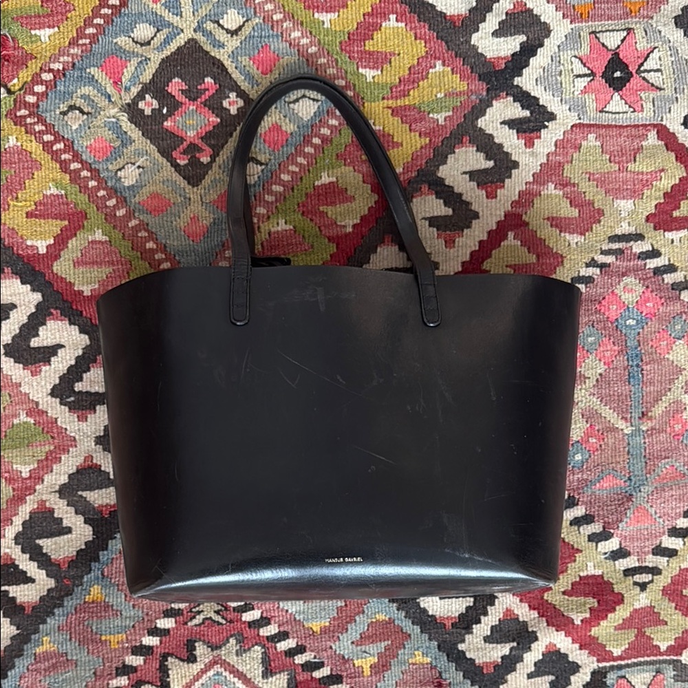 Black large tote with pewter interior